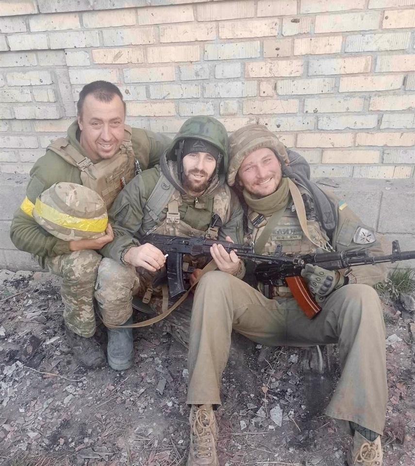 Олександр Линник з побратимами