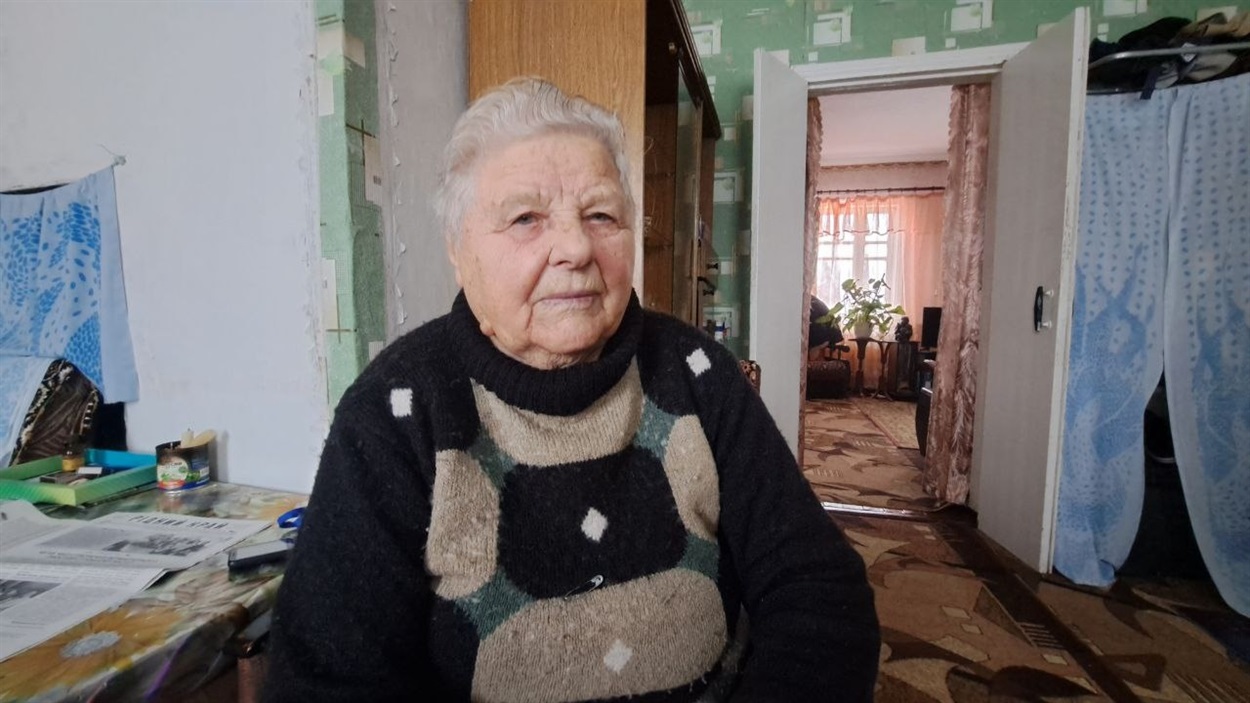 Олександра Русанівська — одна із найстарших жительок села
