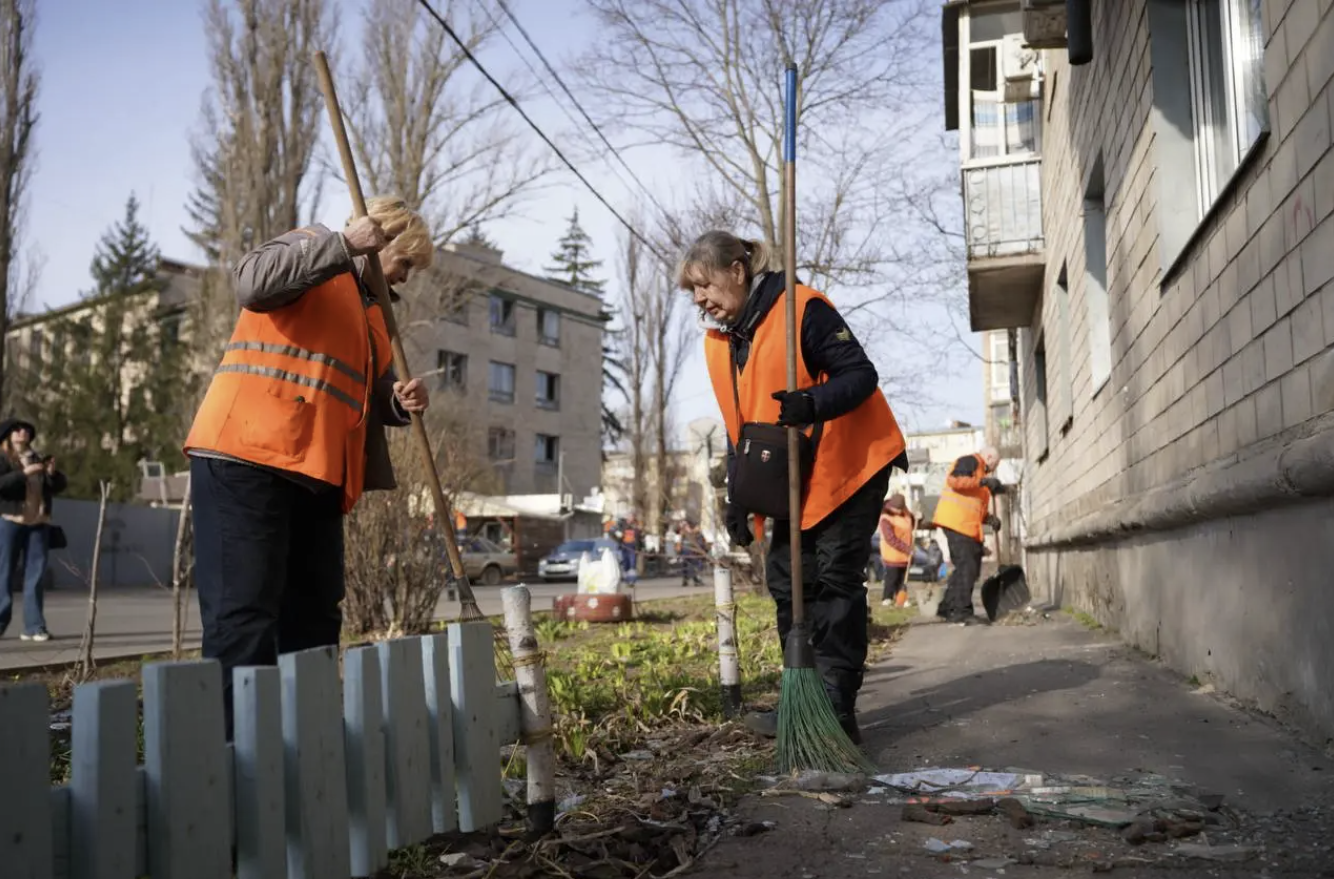 У Полтаві ліквідовують наслідки нічної атаки: є загиблі та поранені