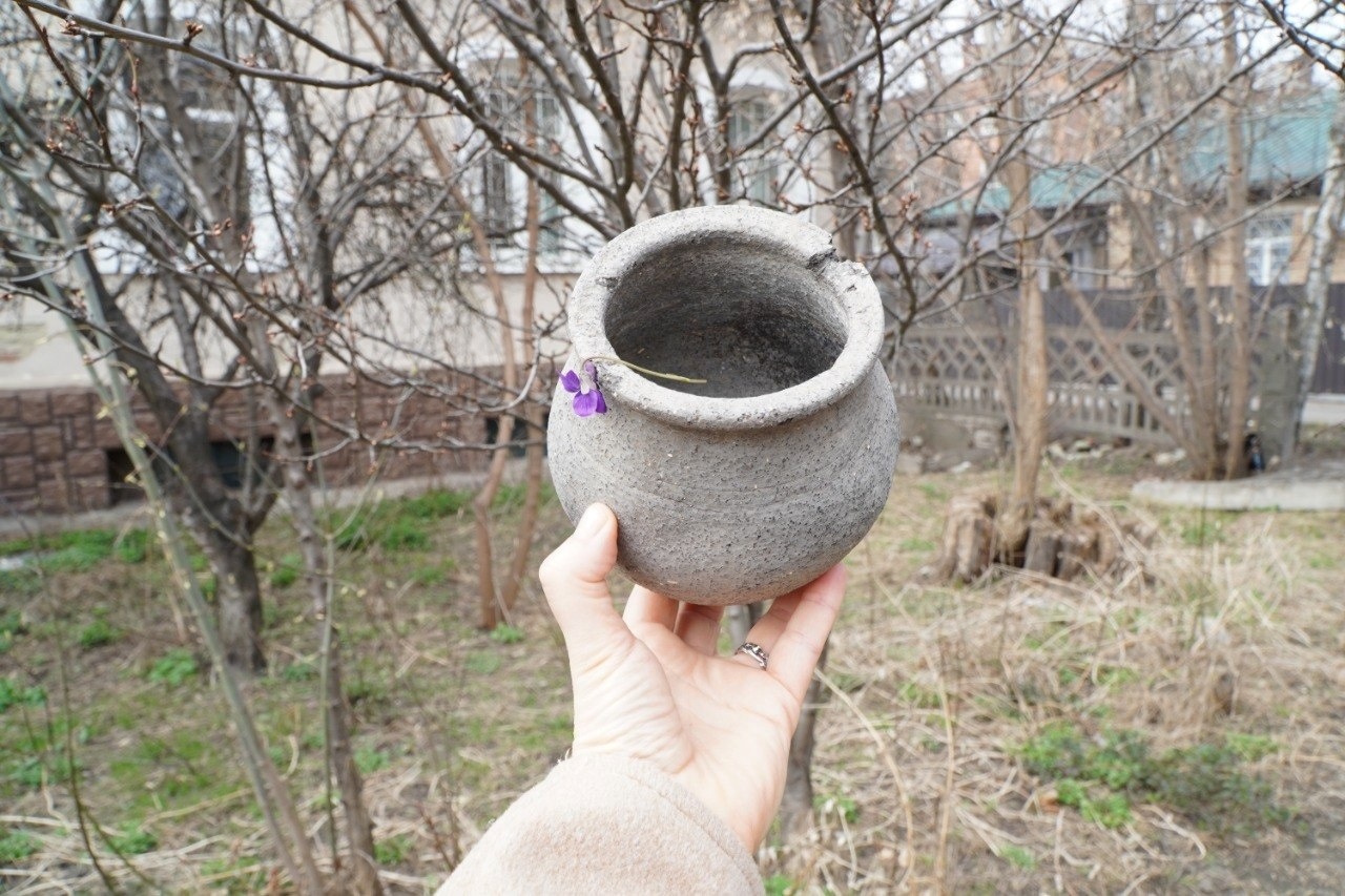 Житель Рашівки Олександр Кобізький знайшов артефакти черняхівської культури